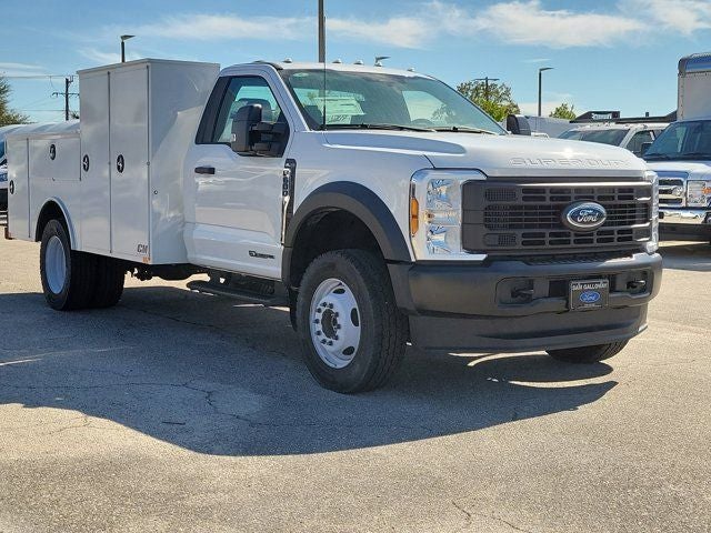 2024 Ford F-600SD