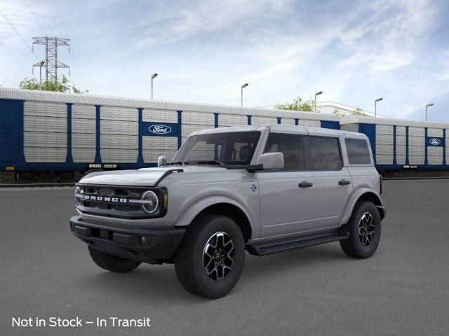 2026 Ford Bronco Outer Banks in Avalanche — front three-quarter view