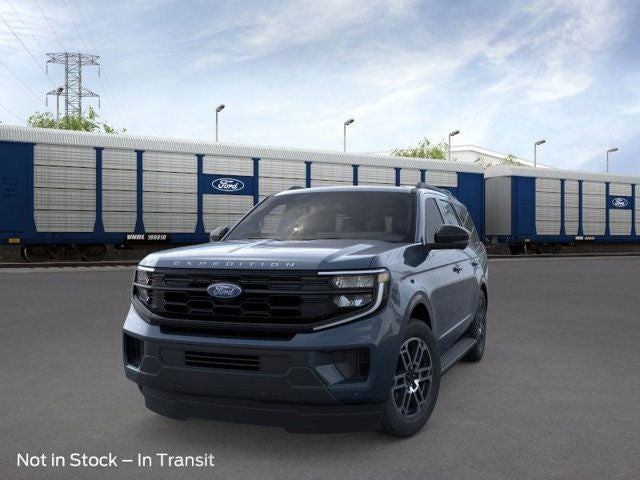 2026 Ford Expedition — side profile view