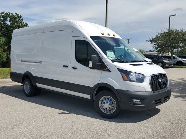 2024 Ford Transit-350