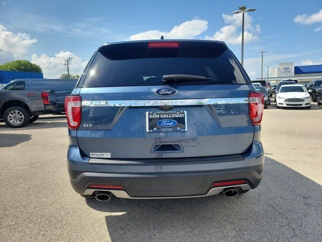 2018 Ford Explorer — detail view