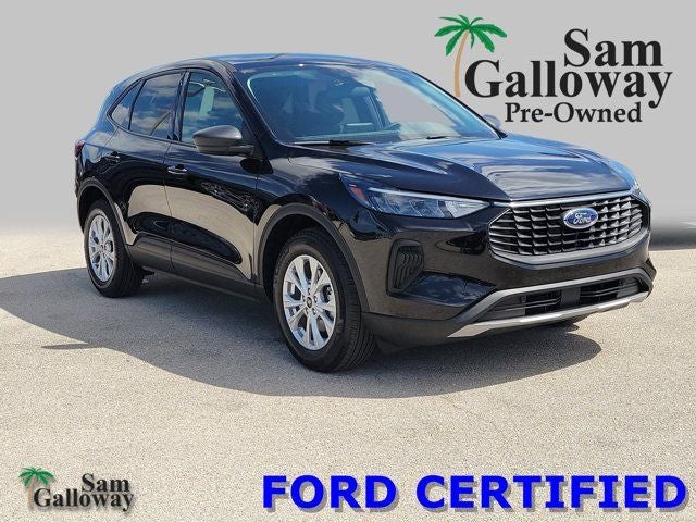2025 Ford Escape Active in Black Metallic — front three-quarter view