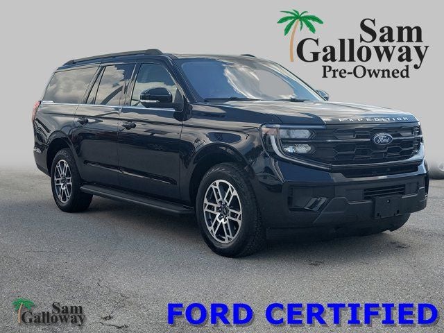 2025 Ford Expedition Max Active in Black Metallic — front three-quarter view