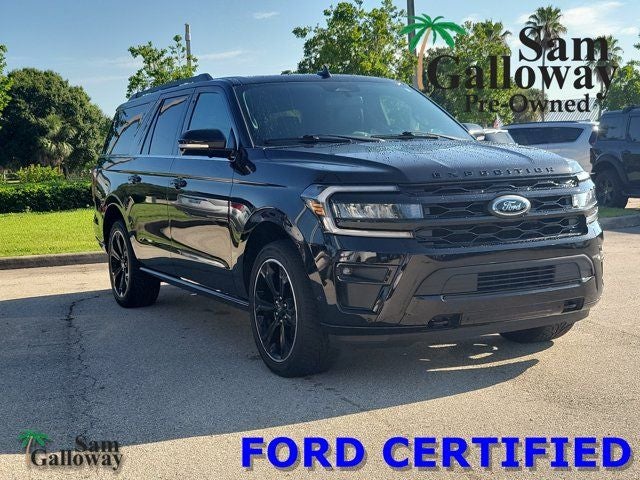 2022 Ford Expedition Max Limited in Black Metallic — front three-quarter view