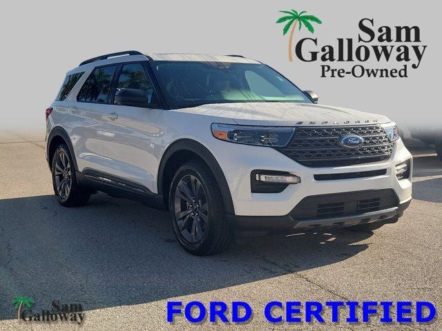 2021 Ford Explorer XLT in White Metallic — front three-quarter view