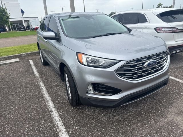 2021 Ford Edge SEL in Silver Metallic — front three-quarter view