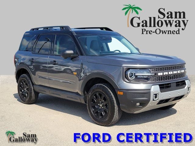 2025 Ford Bronco Sport Badlands in Gray Metallic — front three-quarter view