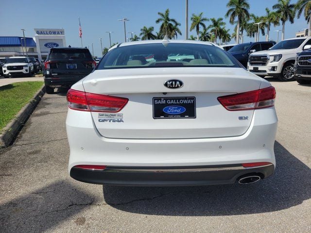 2018 Kia Optima — detail view