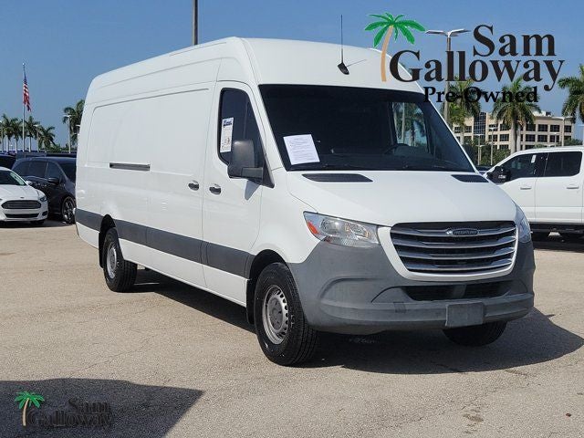 2021 Freightliner Sprinter 2500 High Roof in Arctic White — front three-quarter view
